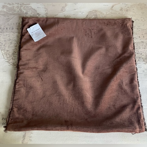 🆕 The Citizenry Naveta Velvet PILLOWCASE ONLY Cocoa NWT - Picture 4 of 8